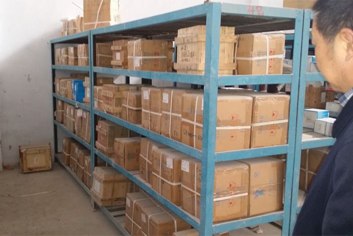 查看公司產品在某客戶倉庫庫存情況